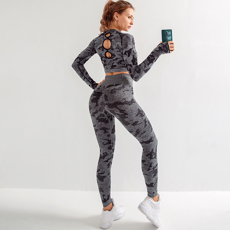 Seamless Camouflage Women's Yoga Set with High Elasticity